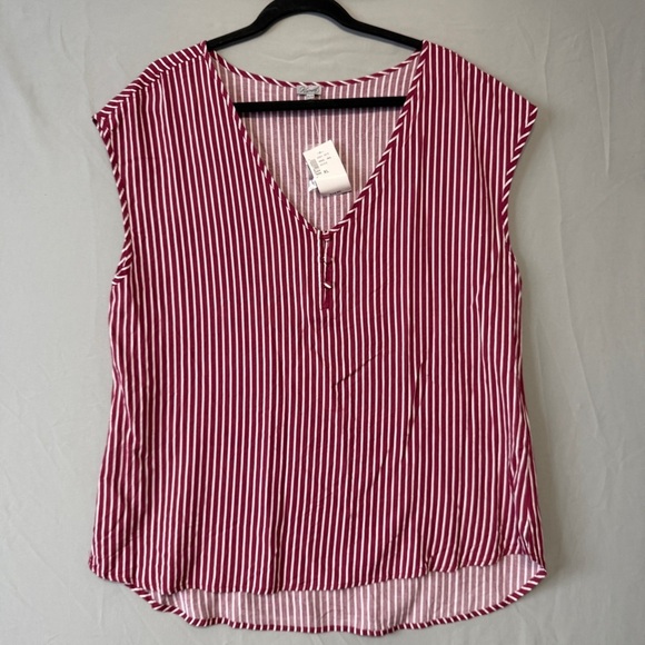 Kismet Tops - Kismet Womens Striped Sleeveless Button Top Size XL Red V Neck Layers Casual NWT